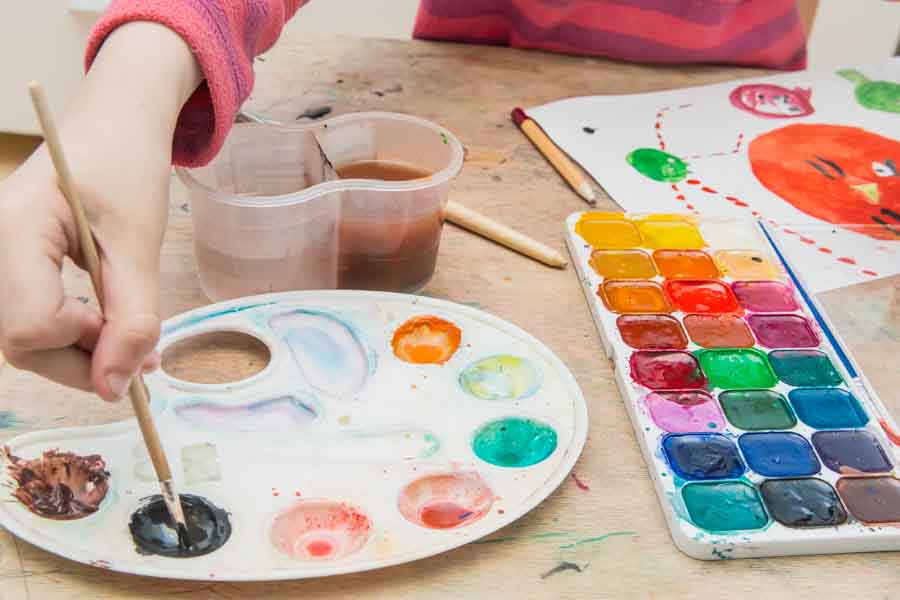 children watercolor painting